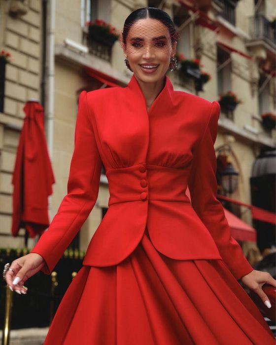 Вечернее платье для скромных девушек