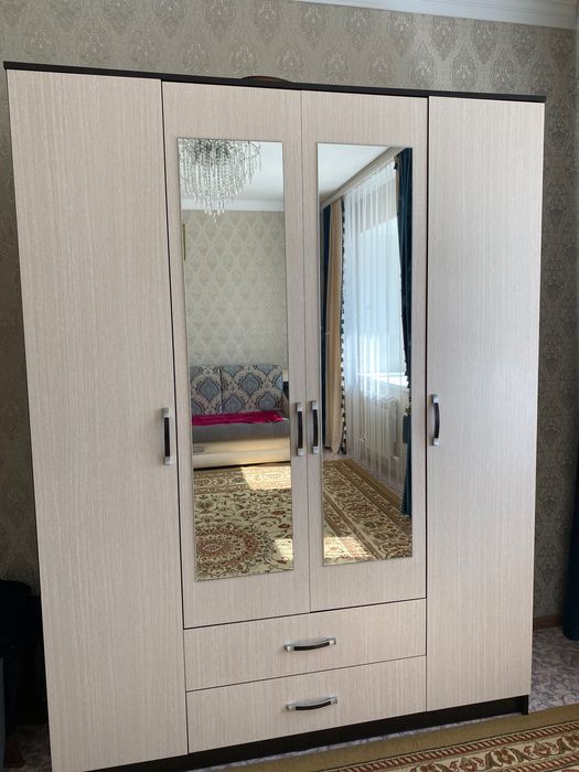 Продам шкаф б/у в хорошем состоянии