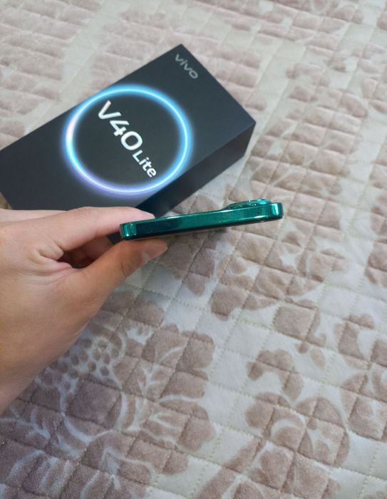Vivo v40 lite продажа