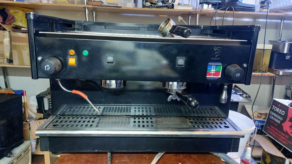 Продаётся кофемашина