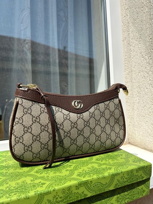 Vand geanta Gucci