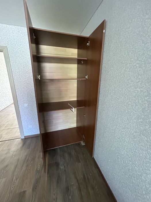 Срочно продам спальный гарнитур