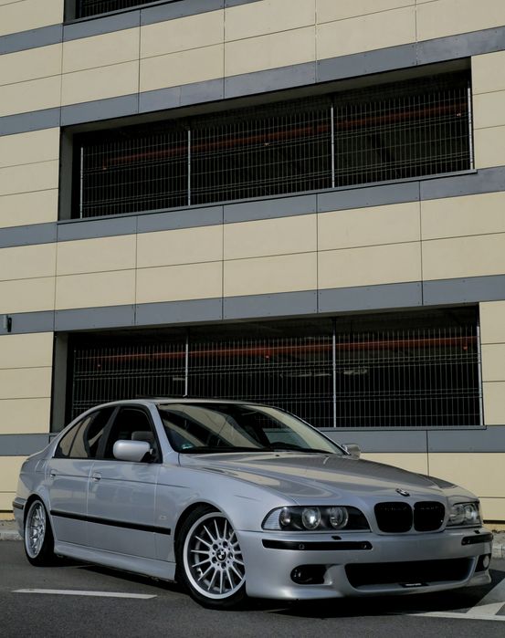 BMW Seria 5 2001 — imagine 5