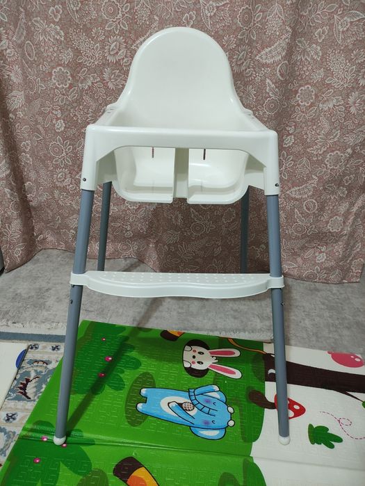 Продам детский столик для кормления. Состояние нового. Есть ремни