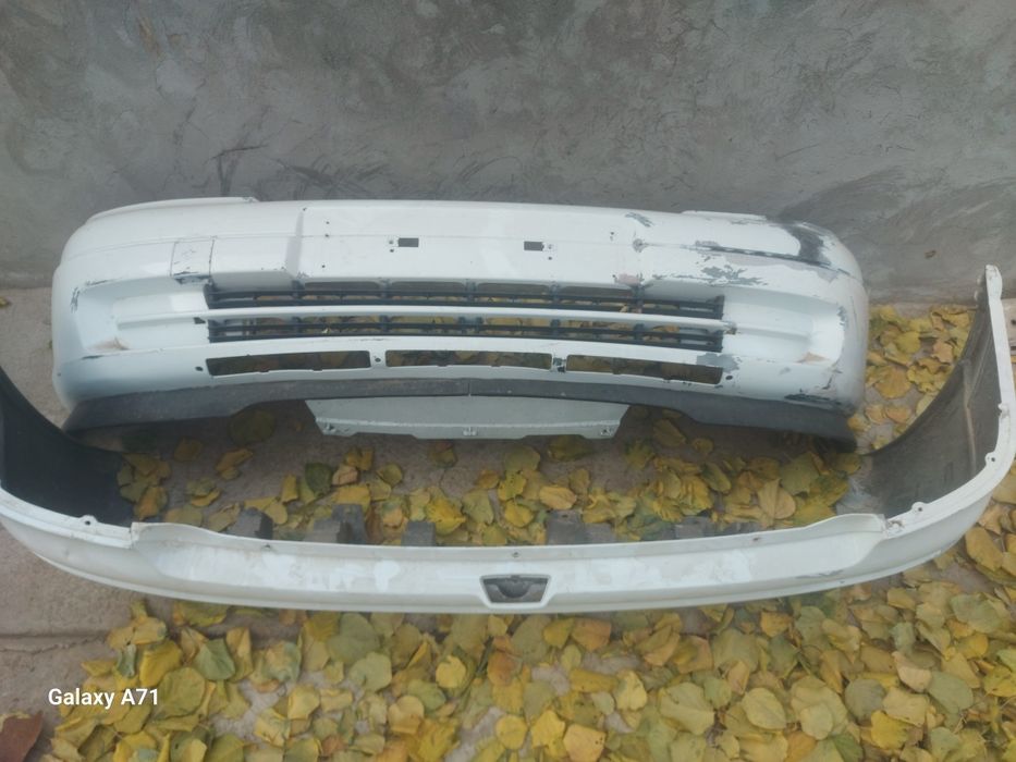 Бампер Опель Астра Джи