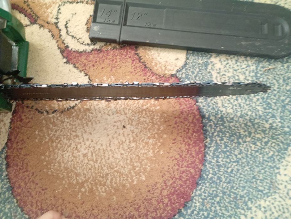 Vând sau schimb drujba pe benzina