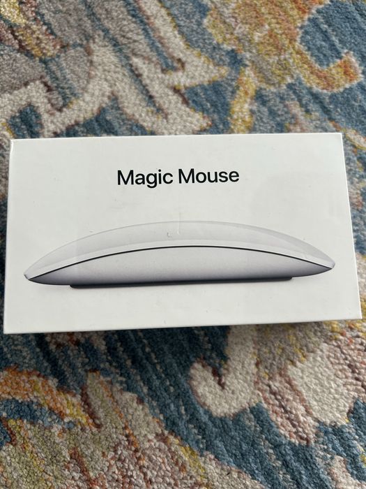 Apple Magic Mouse — почти новая, оригинал, срочно