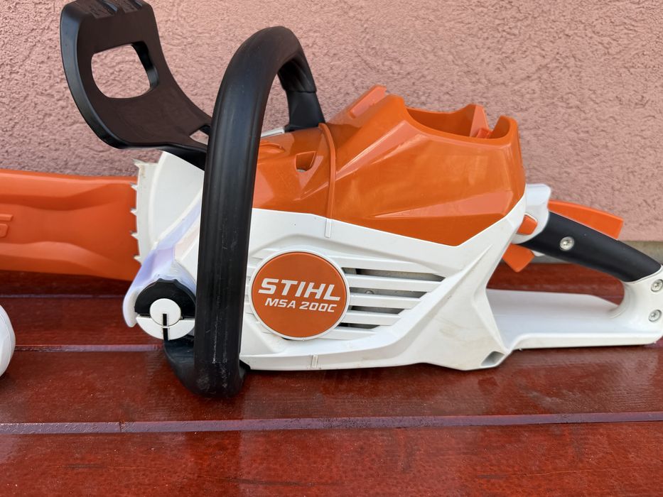 Stihl drujba pe acumulator