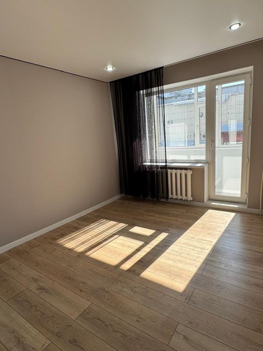 Срочно! Продается 3х квартира на Сазде