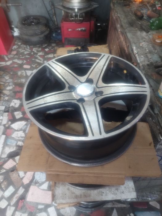 15 diska sotladi koblt neksiya spark neksiya 3 tushadi Nardi 150$