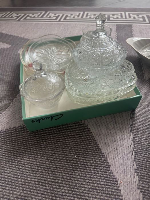 Отдам хрустальную посуду разную