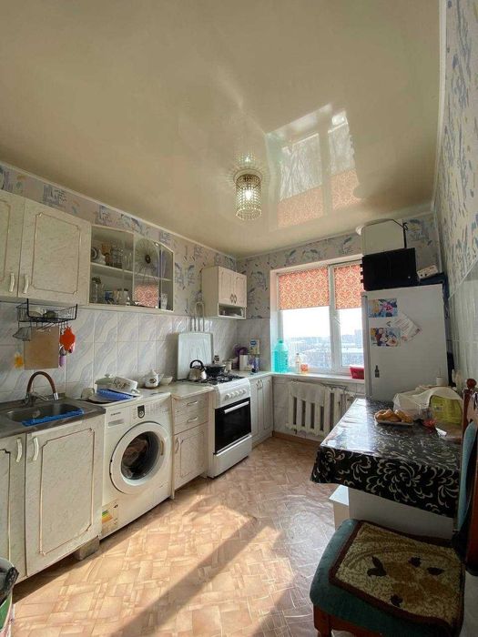 Продам 3 комнатную 11мкр