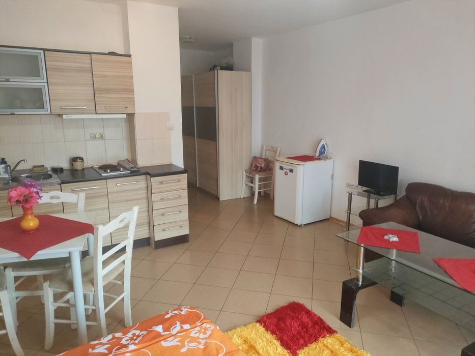 Дава се под наем Едностаен апартамент в к.к. Слънчев бряг - 48 кв.м за 1994.61 € - Снимка #9