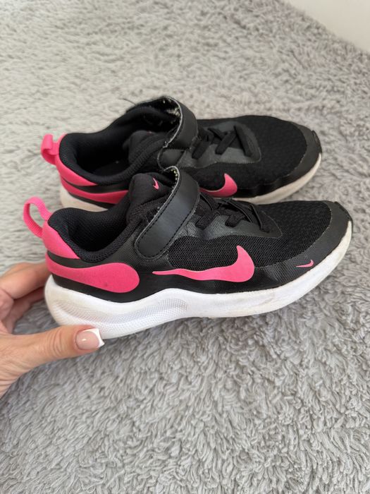 Детеки обувки Nike, Zara