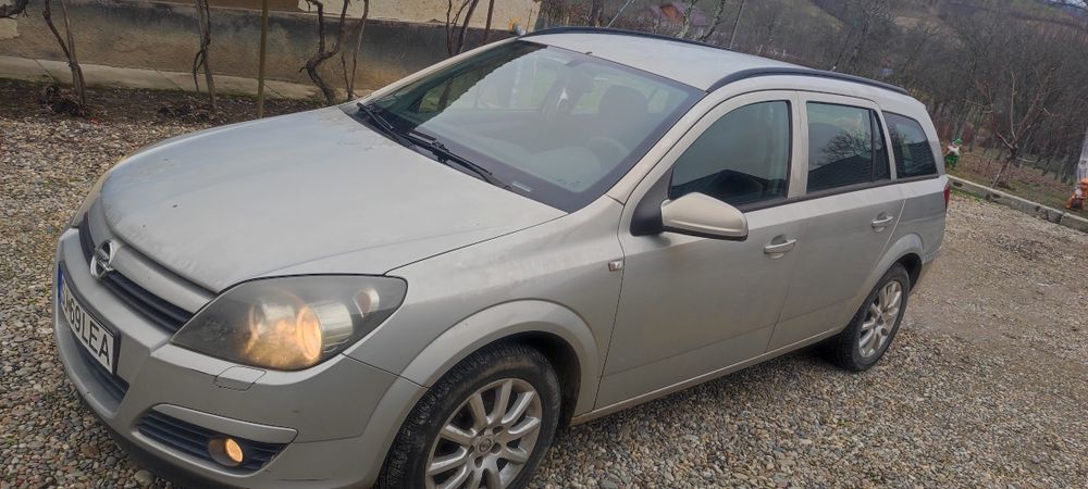 dezmembrez opel 17 cdti an 2005