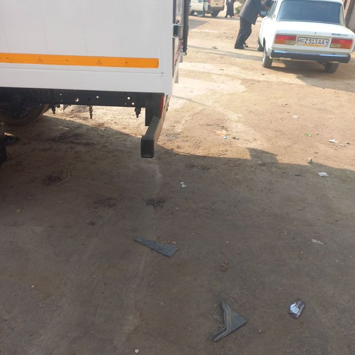 Isuzu sotiladi yili 2013 yurgan masofasi 400 ming km