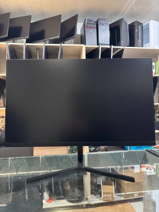 Redmi 24" 75hz Holati zo'r