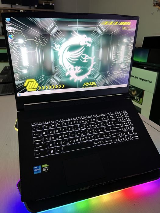 Игровой ноутбук MSI Katana 17