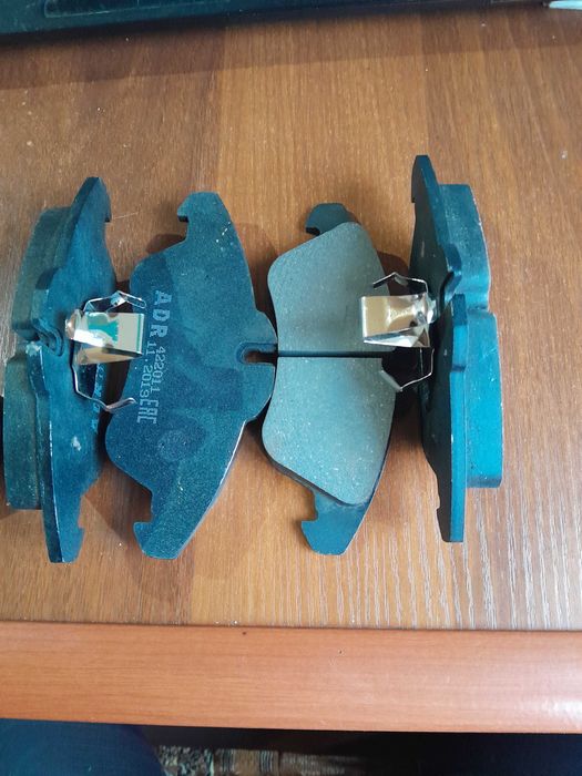 Тормозные колодки Мерседес,Фольксваген