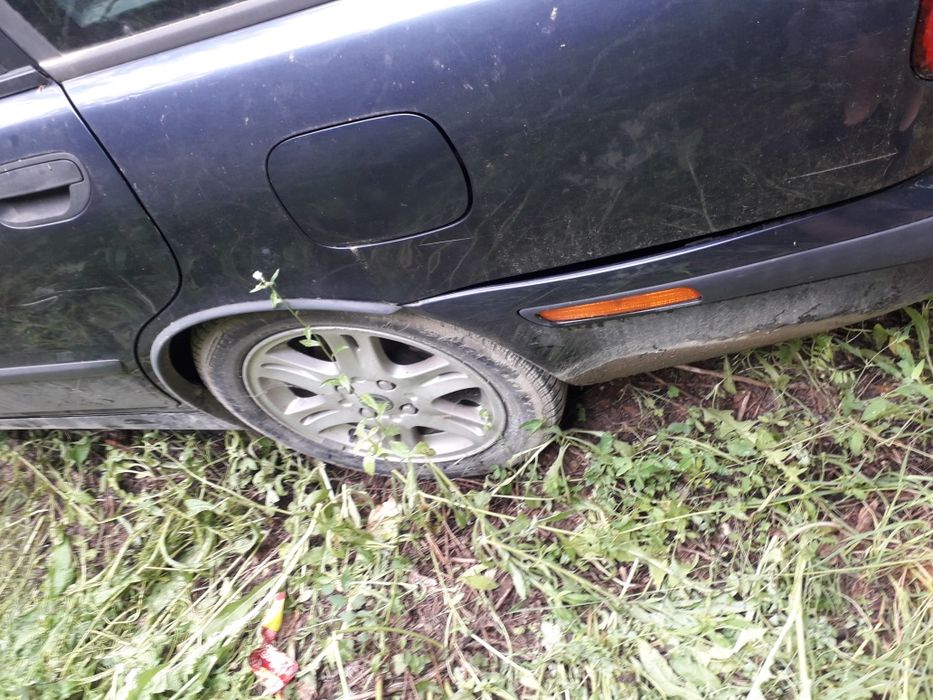 Volvo V40 - на части