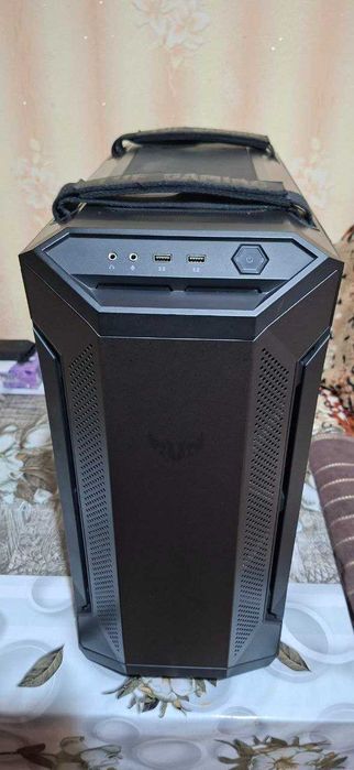 Компьютерный кейс Asus Tuf Gaming GT501 Black (б/у)