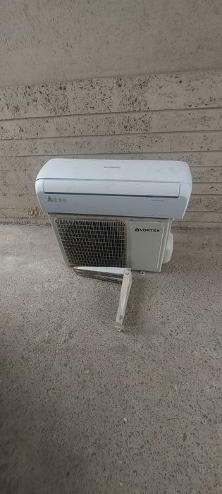 Vand ac vortex dat jos de la cineva care nu la mai vrut perfect functi