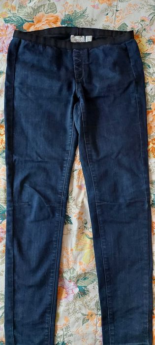 Дънки Манго, размер  ЕU 40, цена 15 лв.