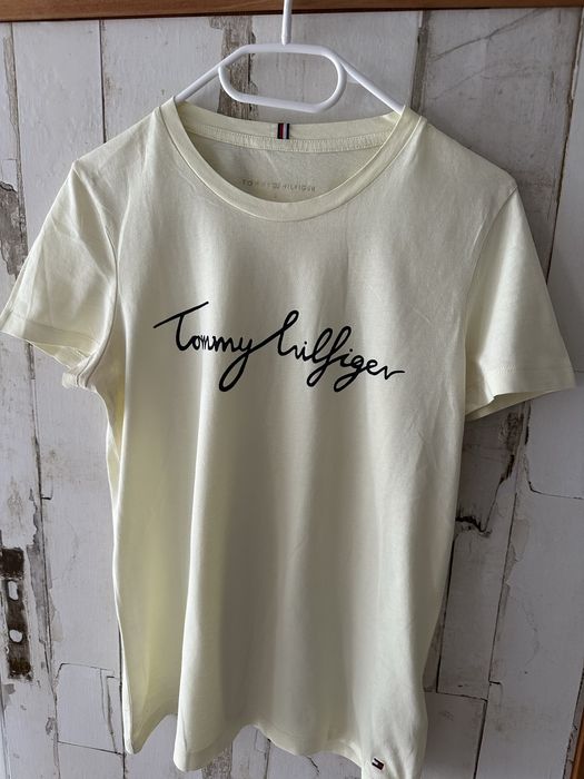 Тениски guess, tommy hilfiger, nike, esprit