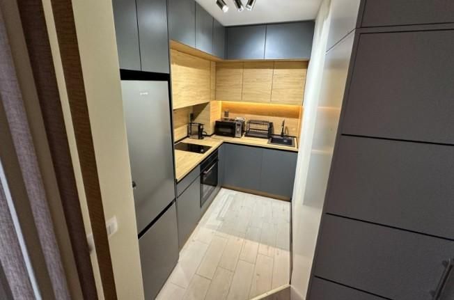 Дава се под наем Едностаен апартамент в София, Слатина - 40 кв.м за 509.49 € - Снимка #2