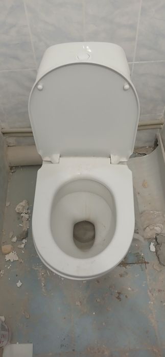 Продам унитаз хорошем состоянии