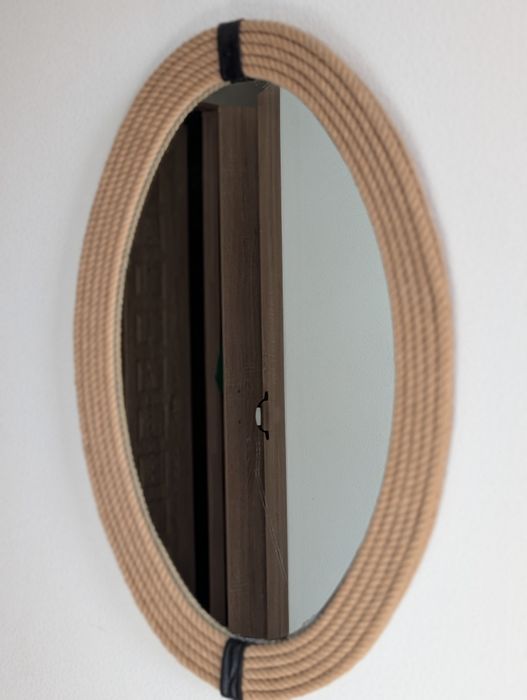 Продам зеркало настенное