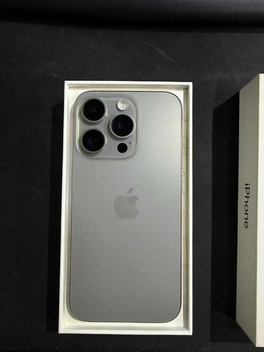 Смартфон iPhone 15 Pro natural titanium 256 ГБ