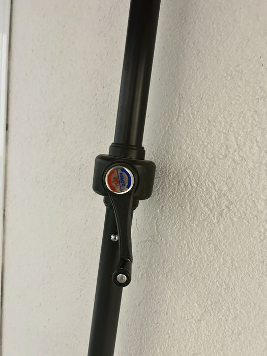 Чадър за балкон половинка + стойка