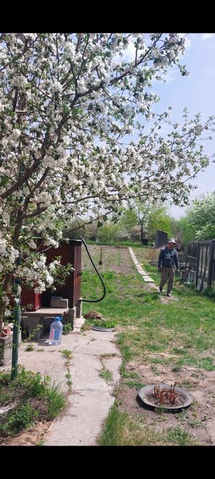 Продается дача, 2 этажа, 10 соток