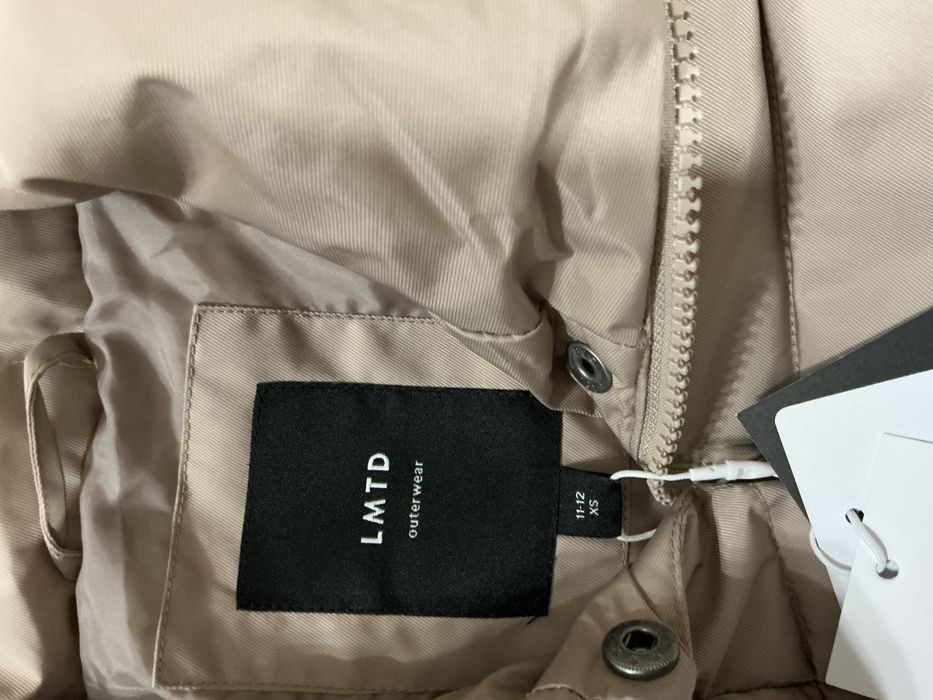 Новая женская зимняя куртка