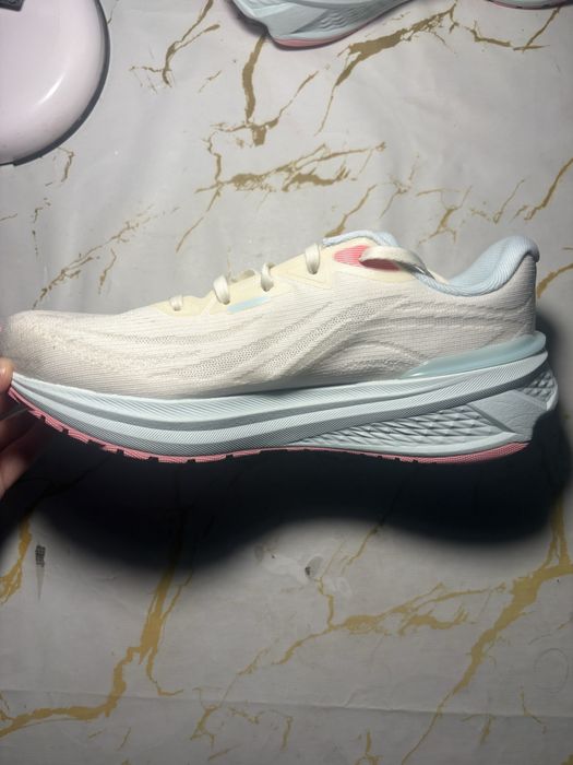 Кроссовки Lining