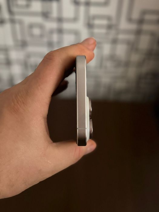 Iphone 15 Pro Max 1TB, White, Neverlocked