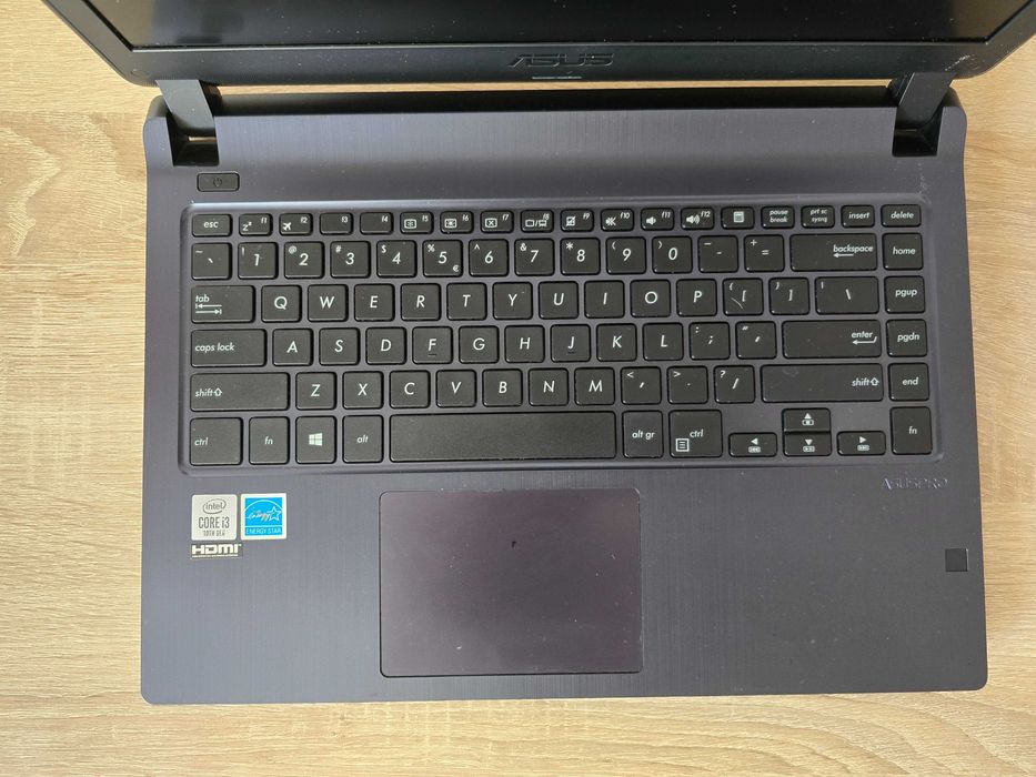 ASUS PRO P1440 (14") Full HD