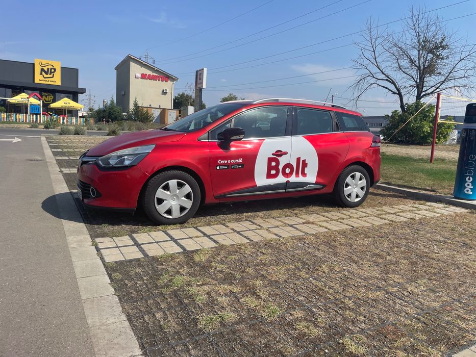 Inchiriez masini pentru UBER /BOLT
