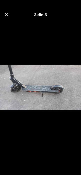 Vand trotinetă electrica pentru piese