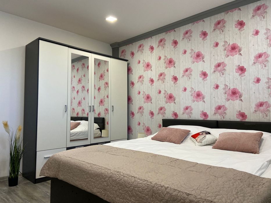 Vand apartament 3 camere Rasnov