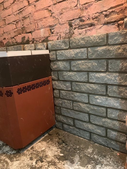 Каменщик строитель