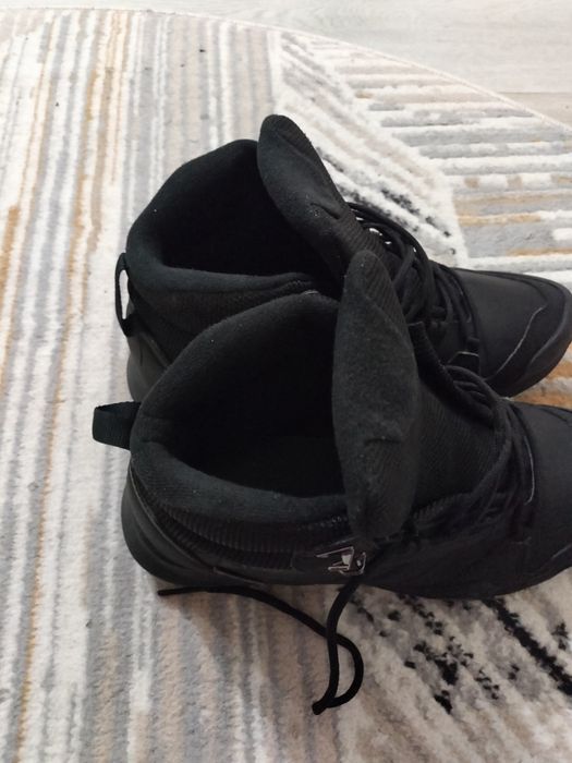 Продам обувь в хорошем состоянии.