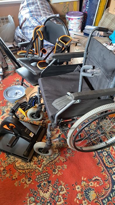 Продам Инвалидный коляска