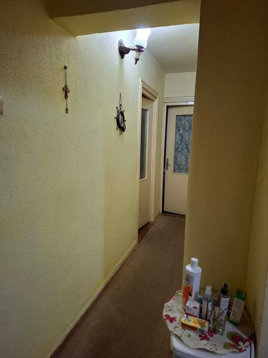 Apartament 3 camere, decomandat, ultracentral, etaj 2