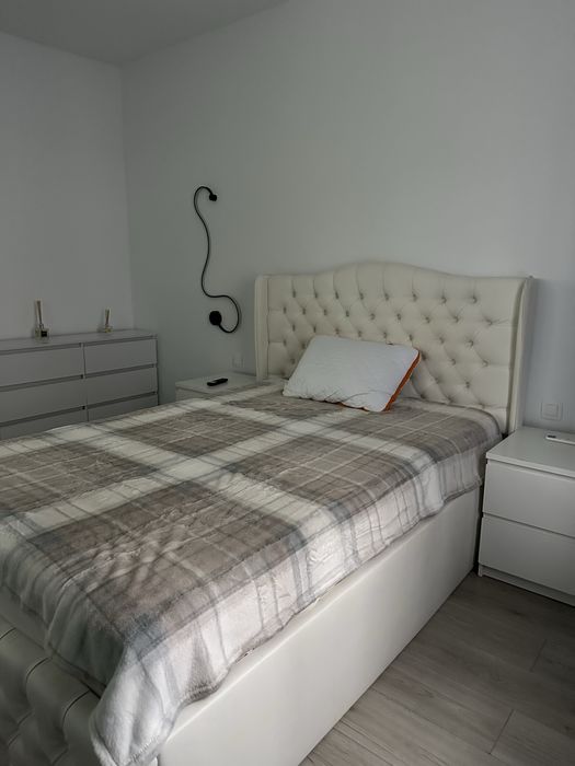 Garsonierâ pentru închiriat