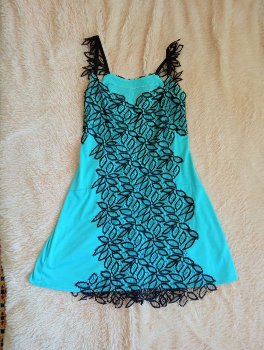 Платье летнее бирюзовое.