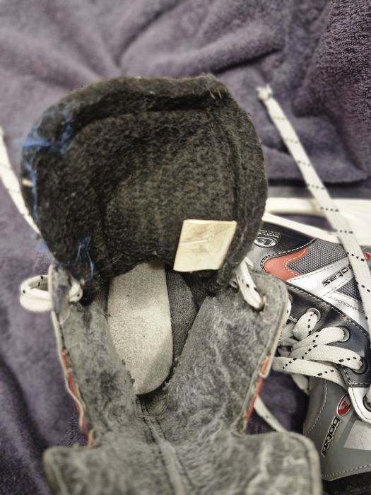 Коньки хокейные, botas