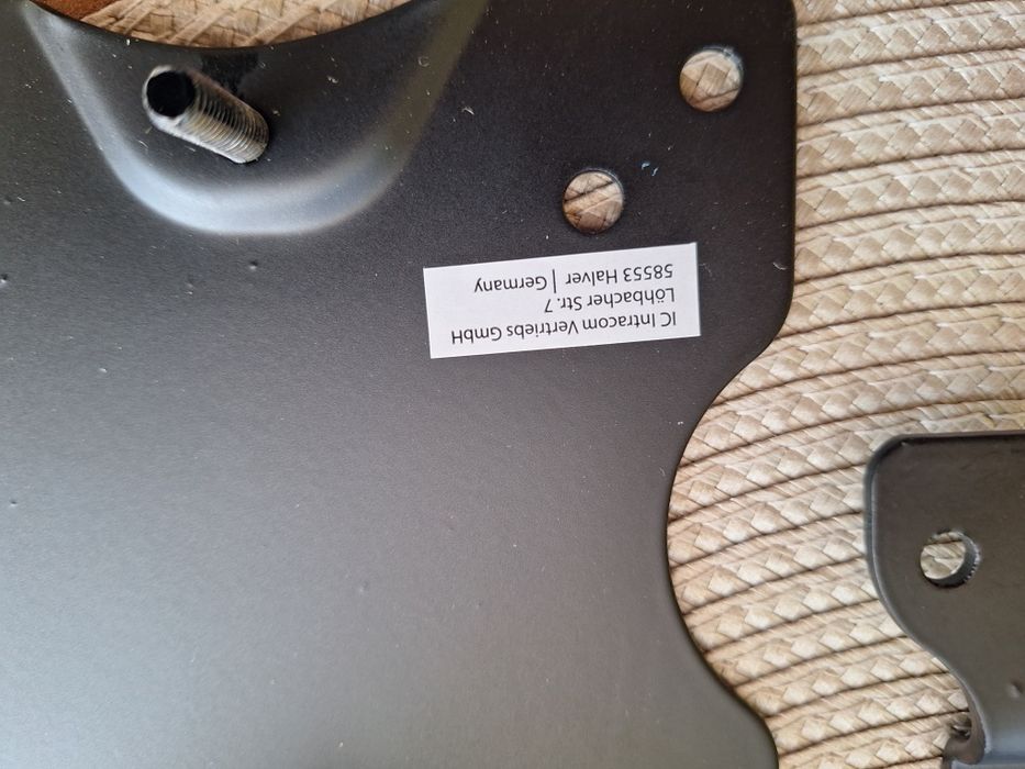 Стойка за телевизор