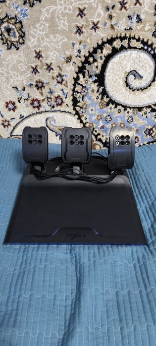 Продается Игровой руль PXN | V99